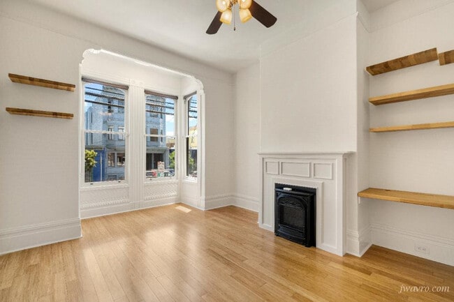 Building Photo - 814 22nd St