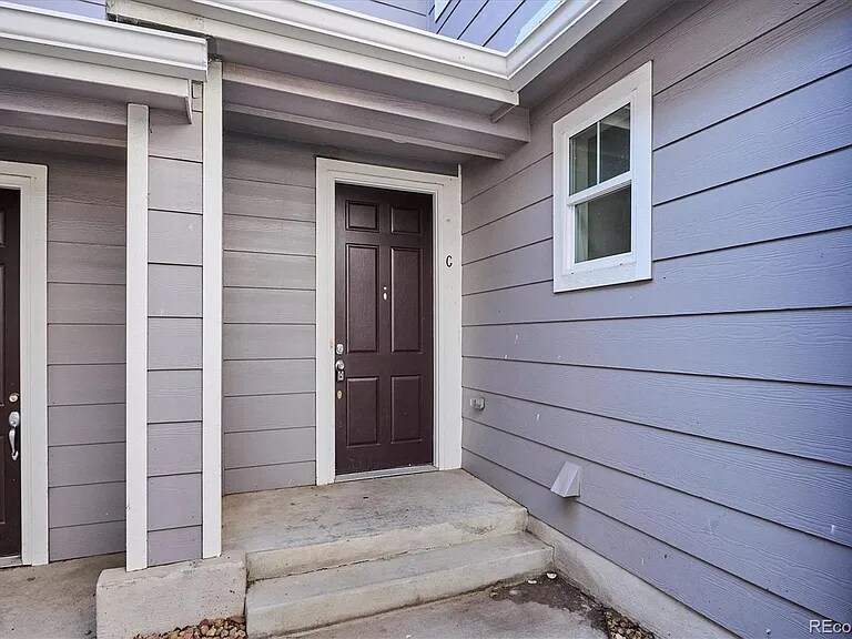 Foto principal - 8999 Apache Plume Dr