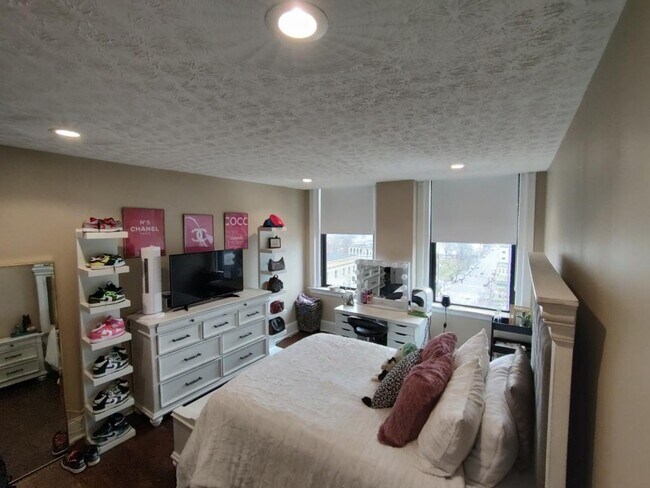 Foto del edificio - 910 4th Ave