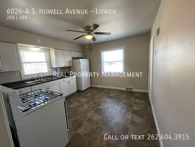 Foto del edificio - 6026-A S Howell Ave