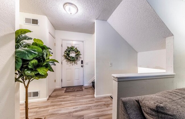 Foto del edificio - Charming Littleton Home with Mountain View...