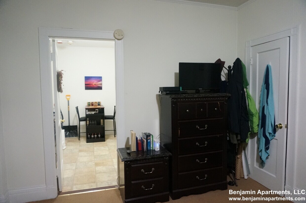 Foto principal - 239 Walnut St