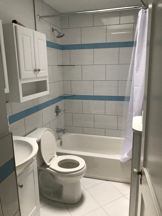 Foto del edificio - 3444 W Queen Ln