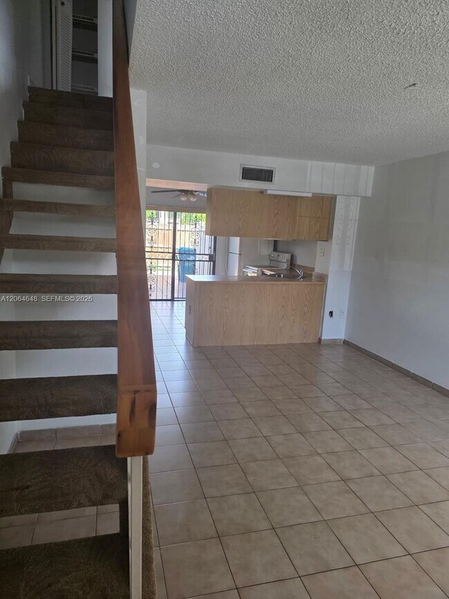 Building Photo - 1823 SW 107th Ave