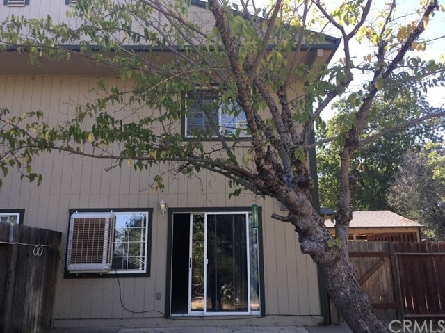 Building Photo - 4684 S Terrace Ave
