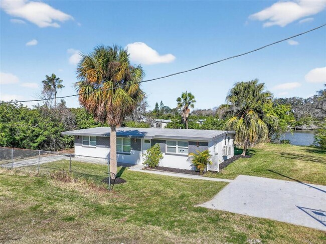 Foto del edificio - 4505 Cottonwood Dr