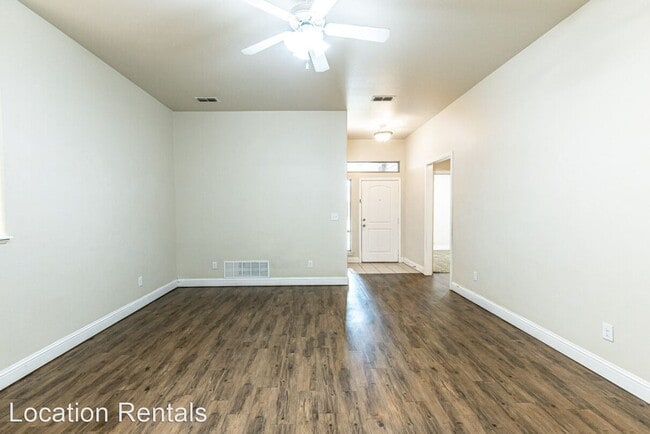 Building Photo - 3 br, 2 bath House - 5531 110th Street