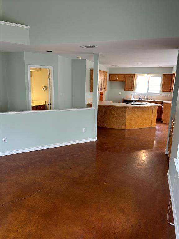 Building Photo - 29 Wood Glen Dr