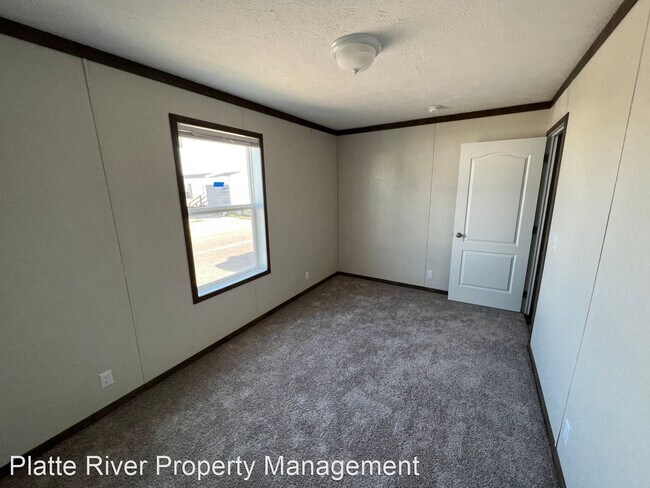 Building Photo - 3 br, 2 bath House - 128 Clark St