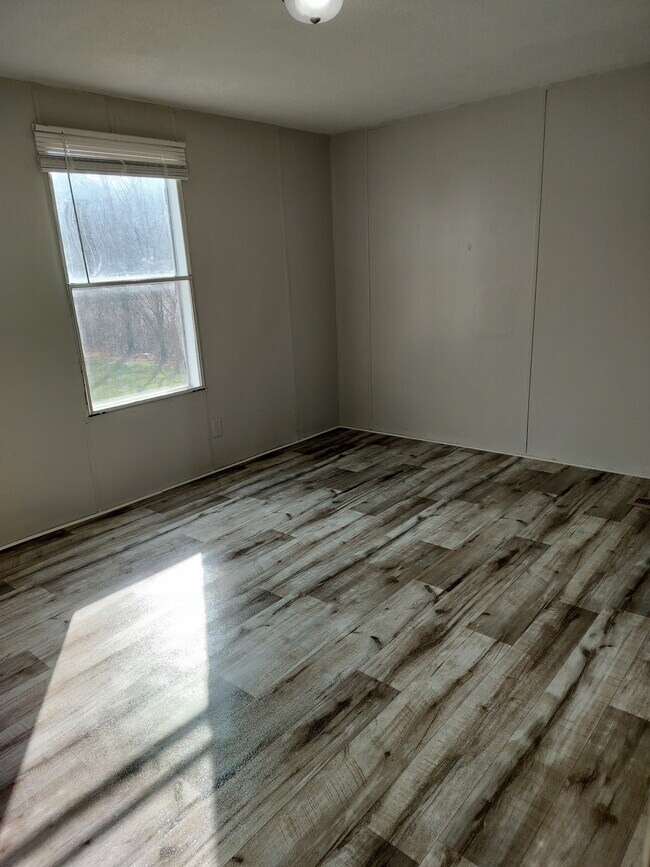 Foto del edificio - 210 Jamback Rd