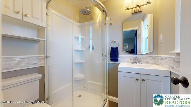Building Photo - 2809 Green Acres Dr