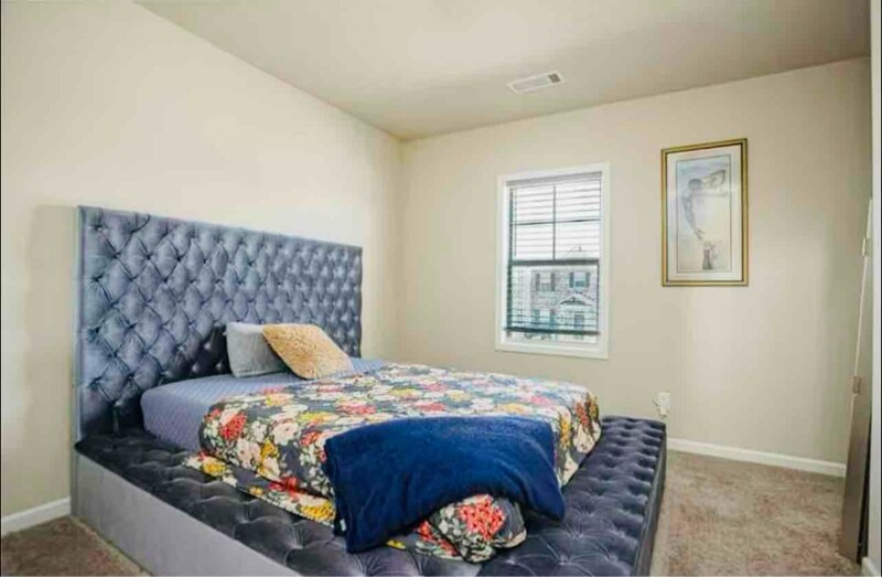 Building Photo - 106 Logan Pass Dr