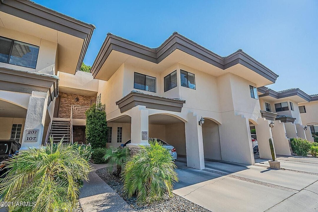 3235 E Camelback Rd Unit 123, Phoenix, AZ 85018 Condo for Rent in