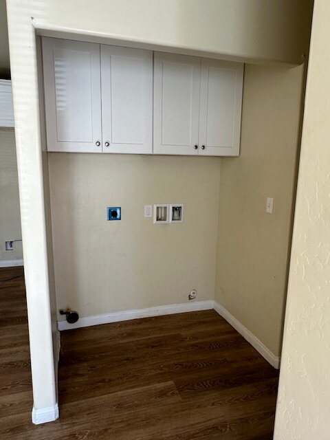 Foto del edificio - Charming 3 Bed / 2 Bath Duplex with Modern Updates