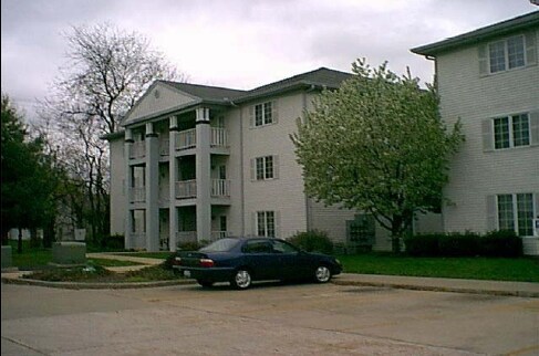 Building Photo - Durkin Park Apartments