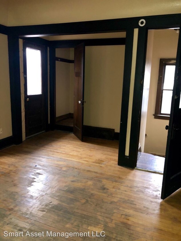Foto principal - 2706-2708 N 39th St
