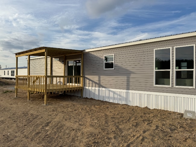 Building Photo - 362 Patriot Ln