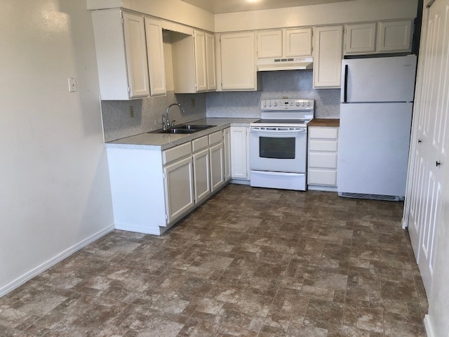 Kitchen - 310 W Terry St