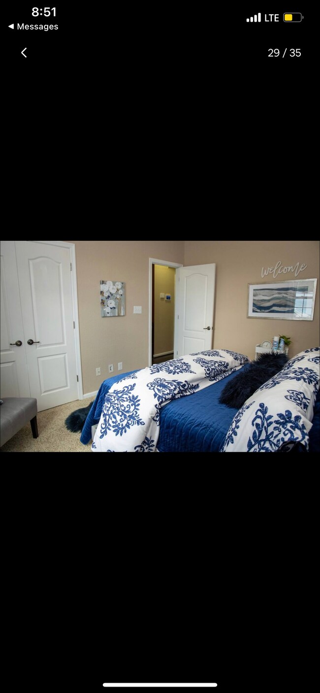 Building Photo - 505 Waterside Dr