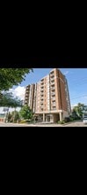 Building Photo - 2088 Lawrence Av W