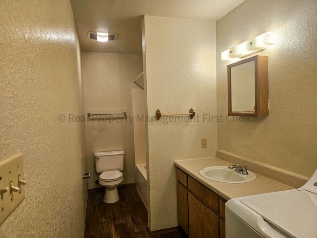Foto del edificio - 51 Cedar Creek Ct