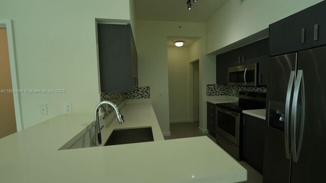 Foto del edificio - 729 NW 2nd St