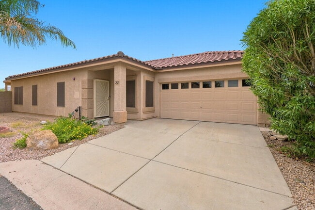 Building Photo - 7500 E Deer Valley Rd