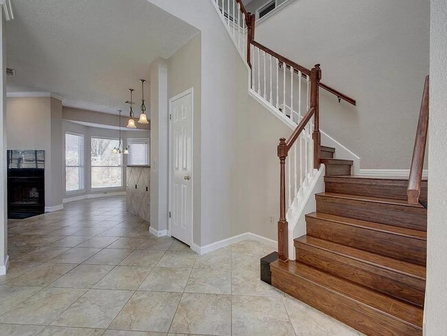 Building Photo - 15410 Cambria Cove