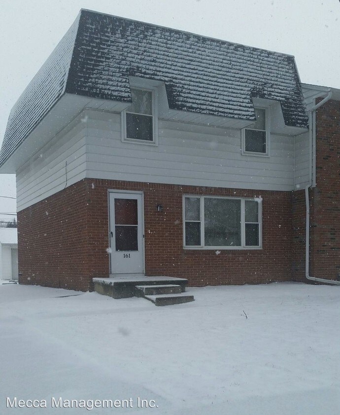 Foto principal - 161-173 Edgewood Dr