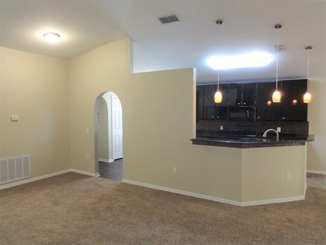 Foto del edificio - 7337 Fox Grove Road