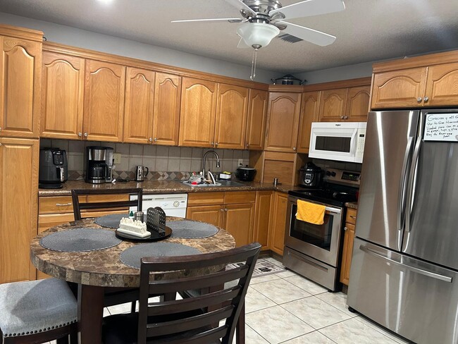 Building Photo - 7055 NW 173rd Dr