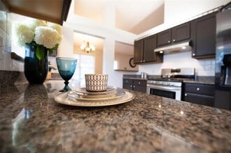 Building Photo - 3585 Plum Creek Trail NW