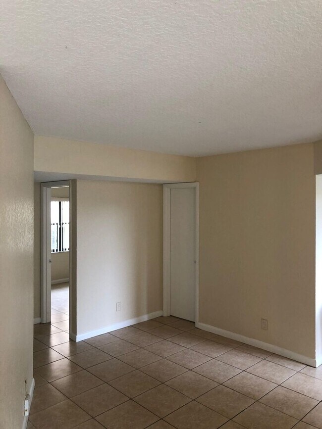 Foto del interior - 11620 NW 26th Ct