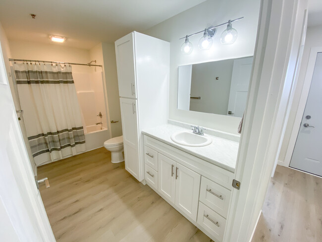 1 dormitorio - Nexus TownHomes