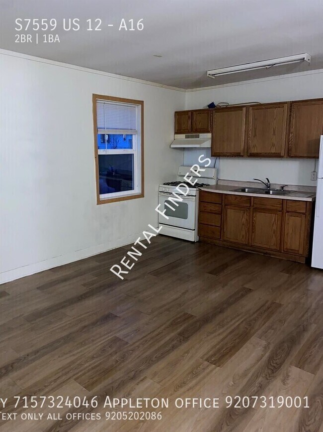 Building Photo - S7559 US-12