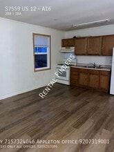 Building Photo - S7559 US-12