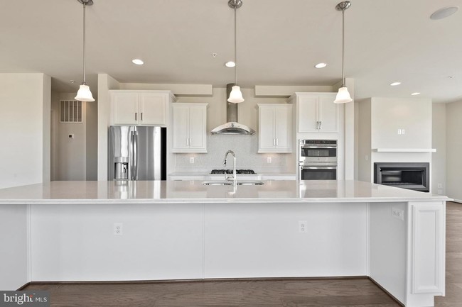 Building Photo - 516 Harborview Dr