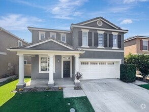 Building Photo - 1051 Woodcrest Ln