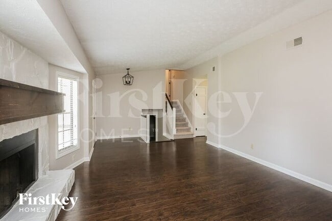 Building Photo - 4569 Iroquois Trail NW