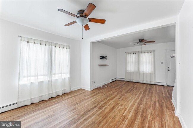 Foto del edificio - 632 Taylor Ave