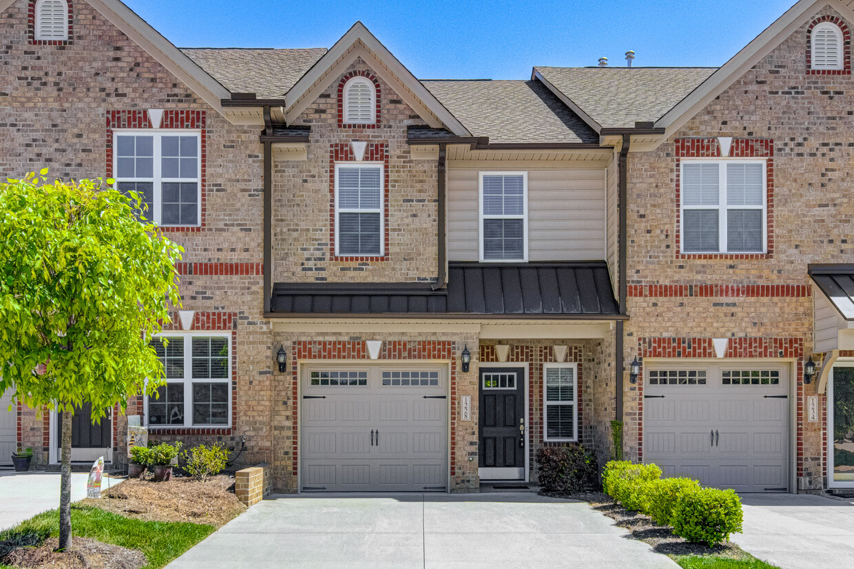 Foto principal - 1228 United Ct