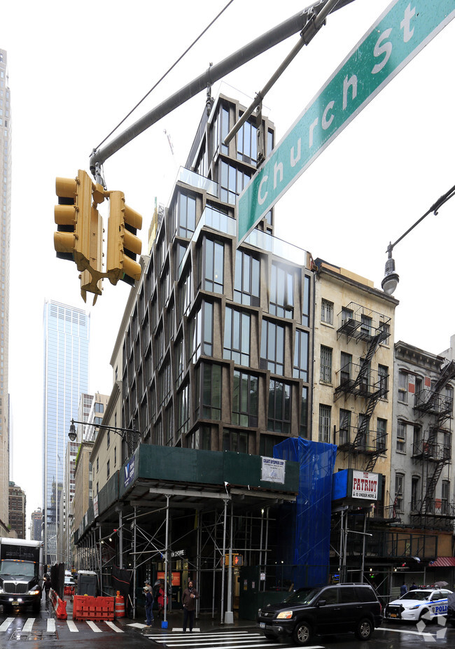 Building Photo - Tribeca Rogue