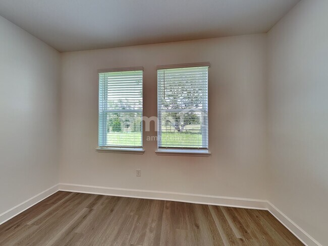 Building Photo - 16710 Cheyanne Ct
