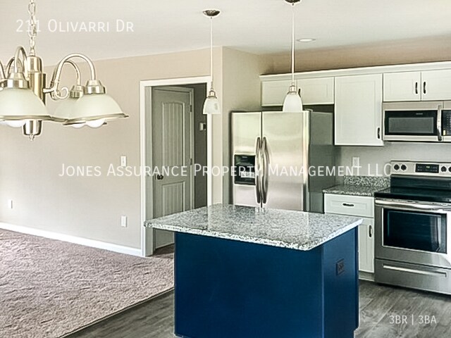 Foto del edificio - 211 Olivarri Dr