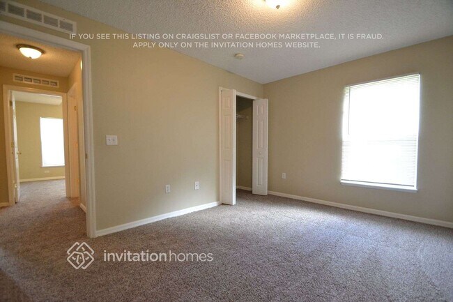 Building Photo - 14007 Econ Woods Ln