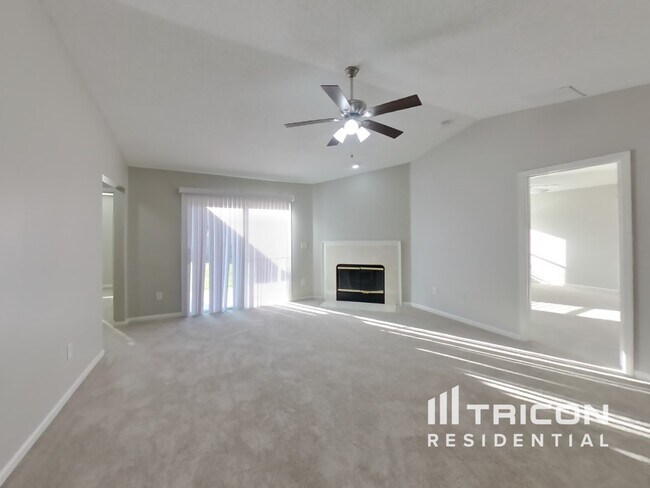 Foto del edificio - 3784 Lauren Crest Ct