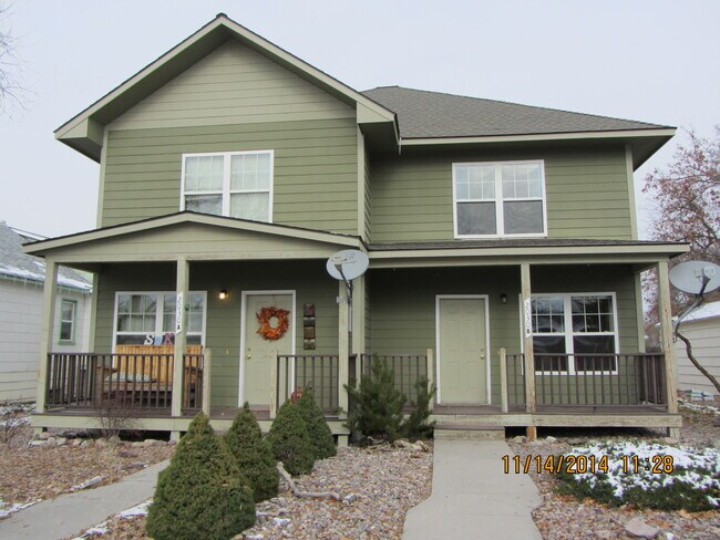 Building Photo - 2030 Strand Ave