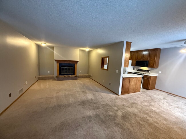 Building Photo - 14913 Echo Way