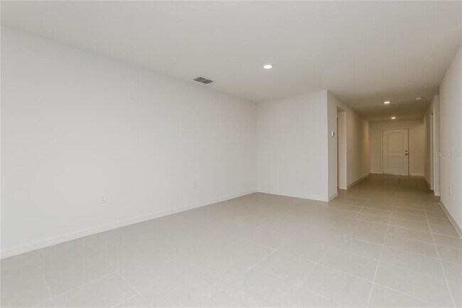 Foto del edificio - 35681 Rose Moss Ave