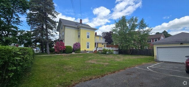 Building Photo - 19 Essex St. #2